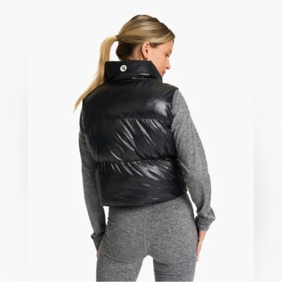Vuori Hudson Insulated Cropped Puffer Zip Up Vest Size Medium Women's - Picture 4 of 8